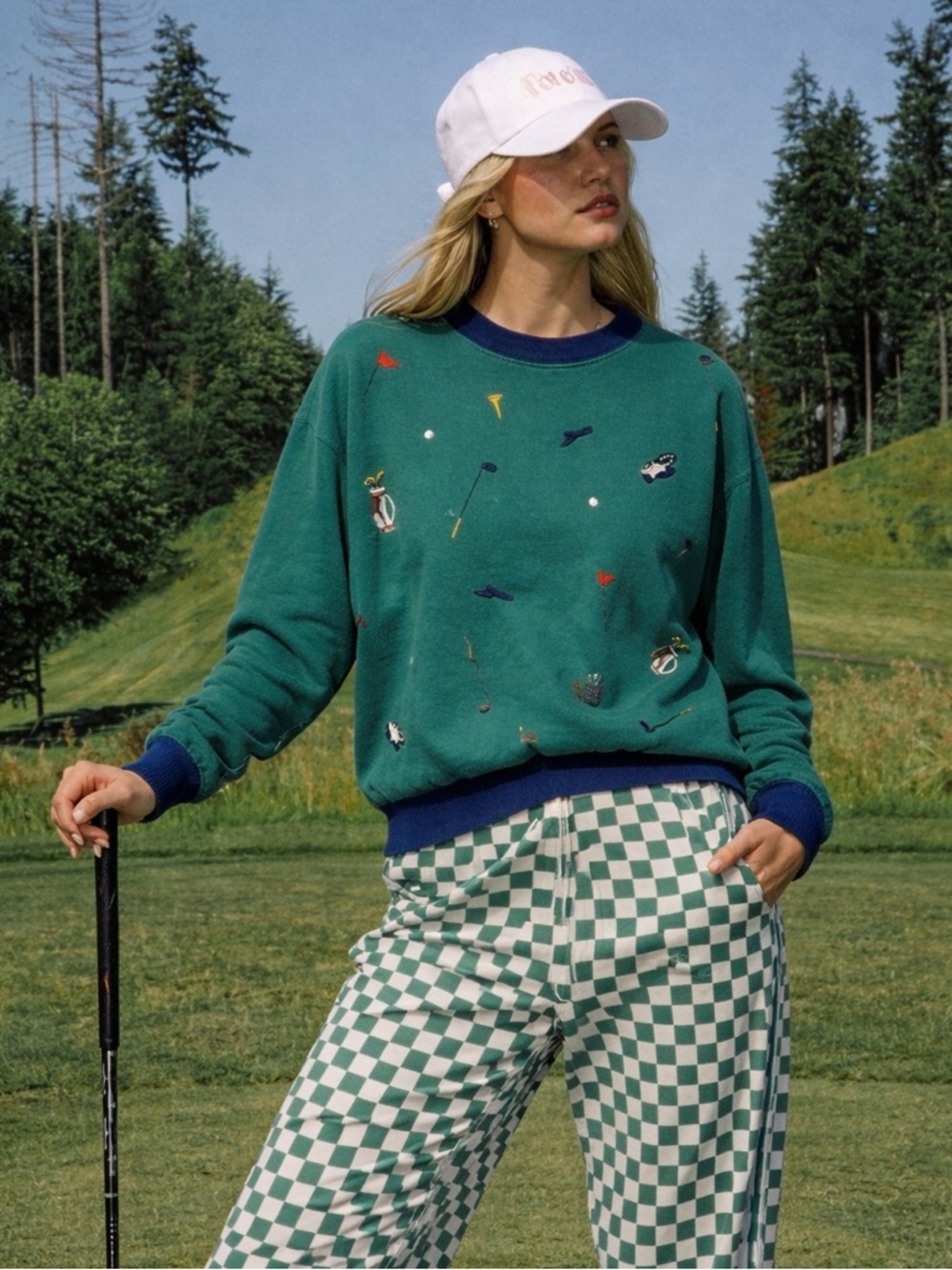 Vintage 80s All Over Embroidered Golf Oversized Sweatshirt Forest Green - Picture 2 of 6